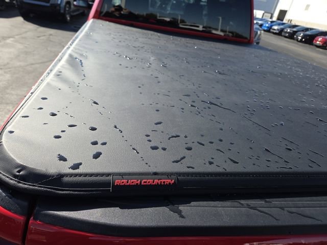 Used 2025 Chevrolet Silverado 2500 Custom w/ Custom Convenience Package image 7