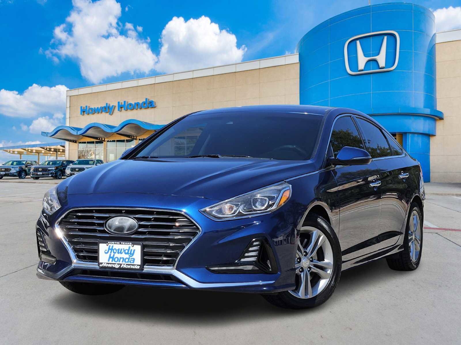 Used 2018 Hyundai Sonata Limited w/ Limited Ultimate Package 03