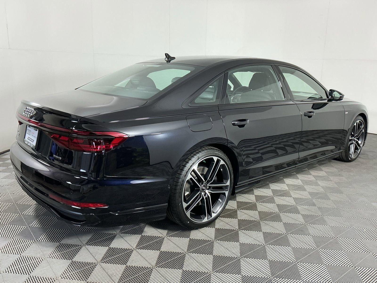 New 2026 Audi A8 L 3.0T AWD/4WD image 9