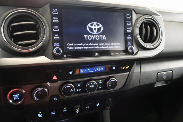 Used 2022 Toyota Tacoma TRD Sport w/ TRD Premium Sport Package AWD/4WD image 20