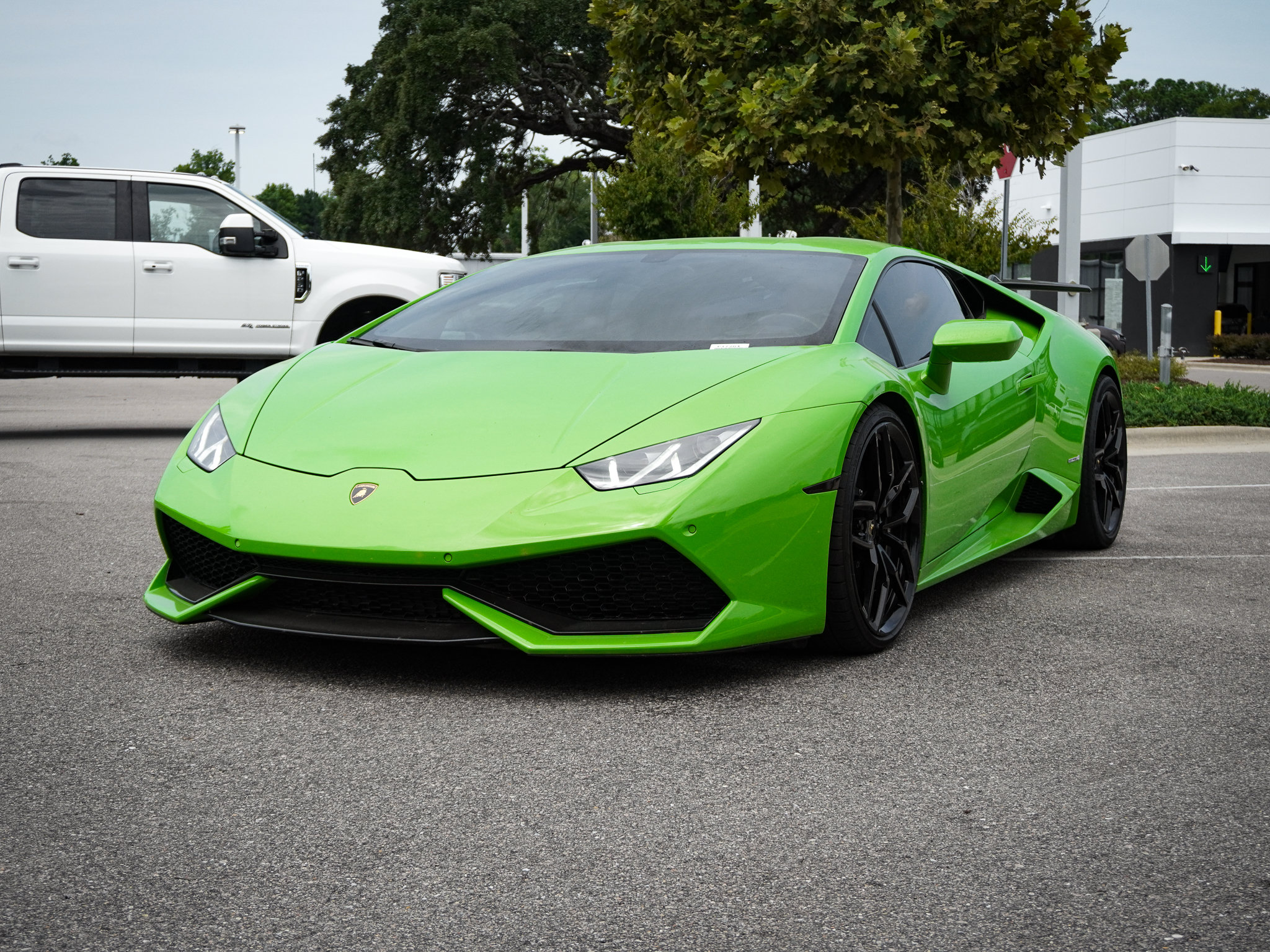 Used 2015 Lamborghini Huracan LP 610-4 AWD/4WD image 5
