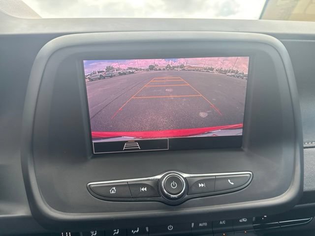 Used 2022 Chevrolet Camaro LT RWD image 27