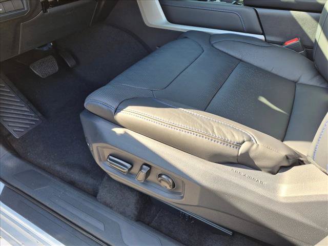 New 2026 Toyota Tundra Platinum AWD/4WD image 4