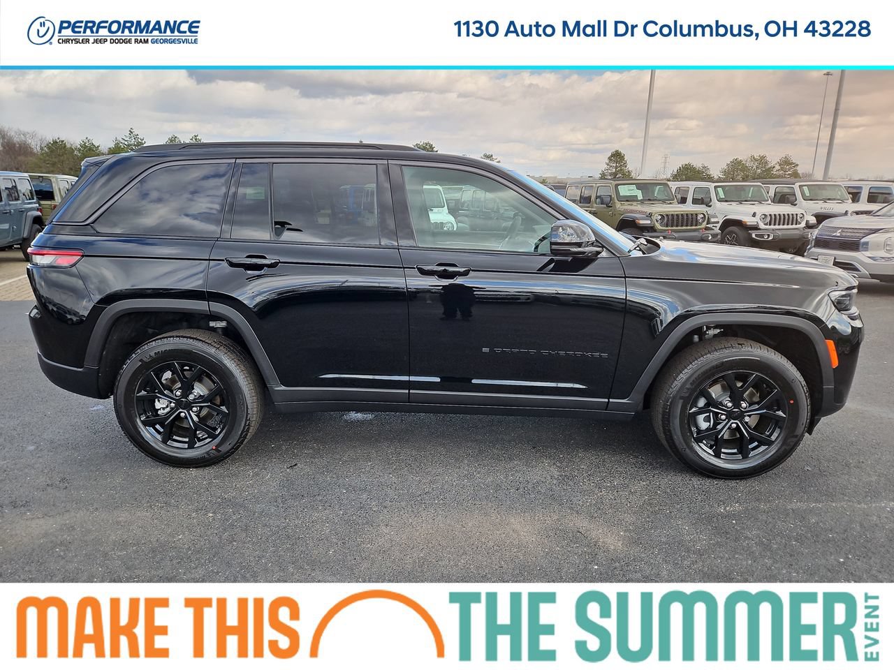 New 2026 Jeep Grand Cherokee Altitude AWD/4WD image 8