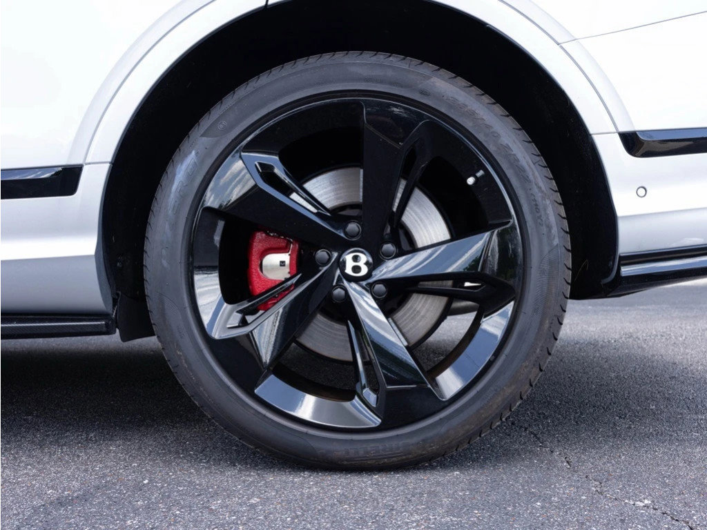 Certified 2024 Bentley Bentayga Extended Wheelbase image 56