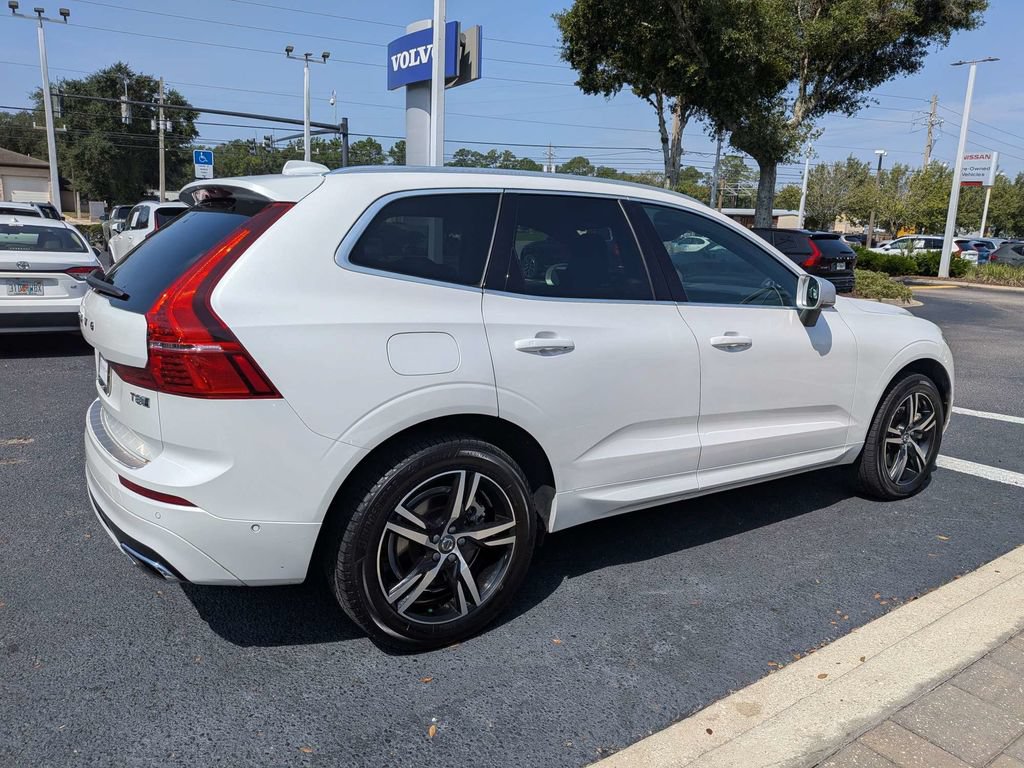 Used 2019 Volvo XC60 T8 R-Design w/ Protection Package Premier AWD/4WD image 6