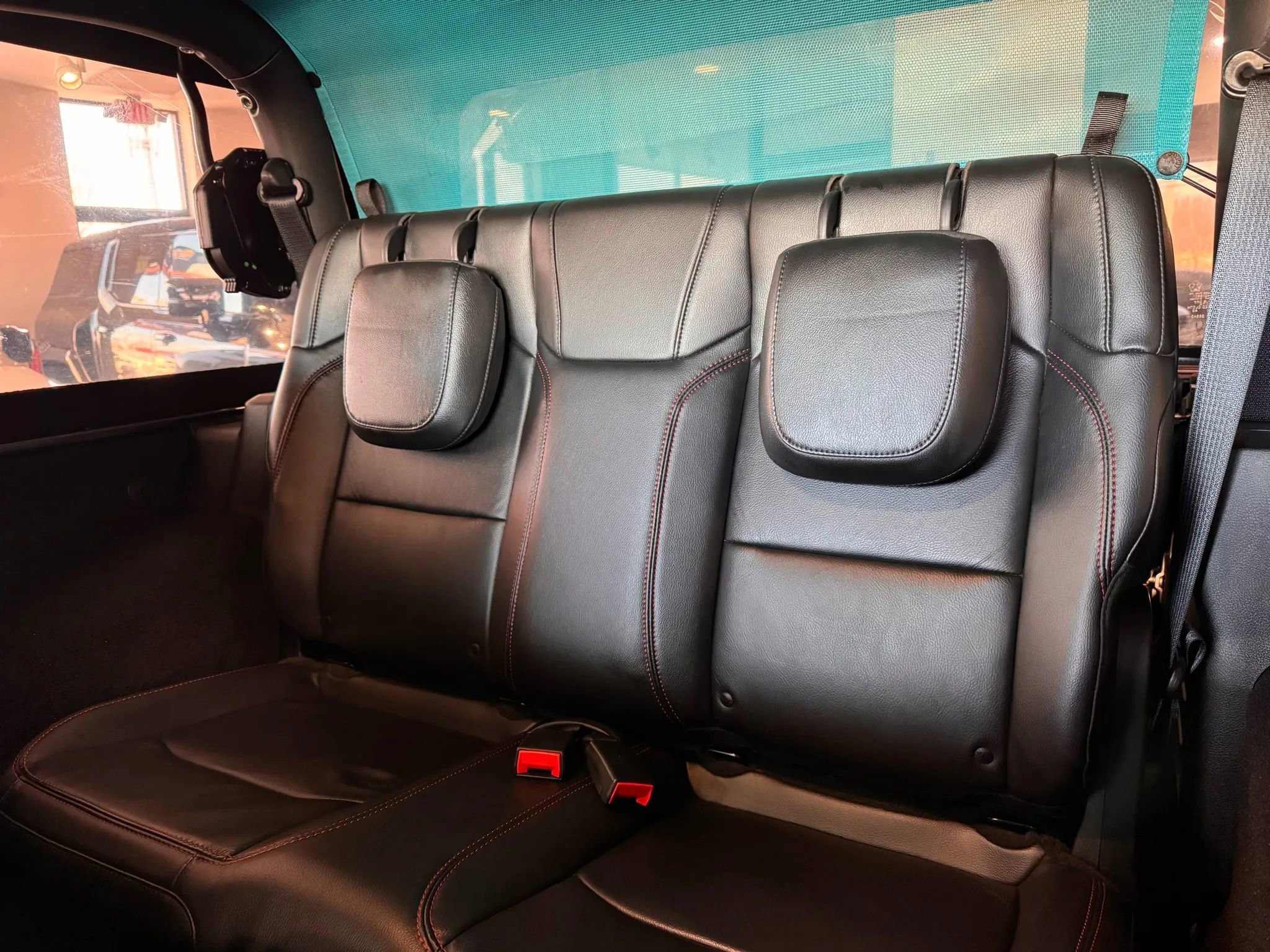 Used 2018 Jeep Wrangler Rubicon AWD/4WD image 19
