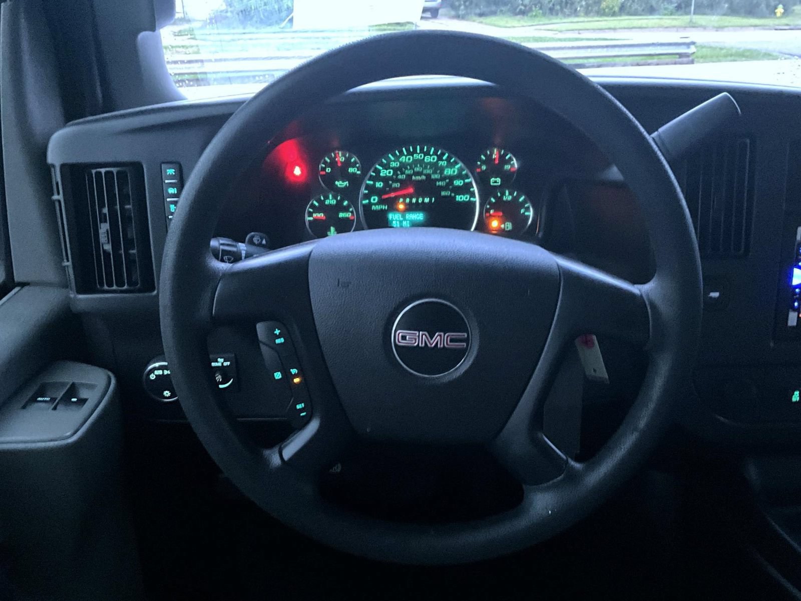 Used 2016 GMC Savana 2500 RWD image 12