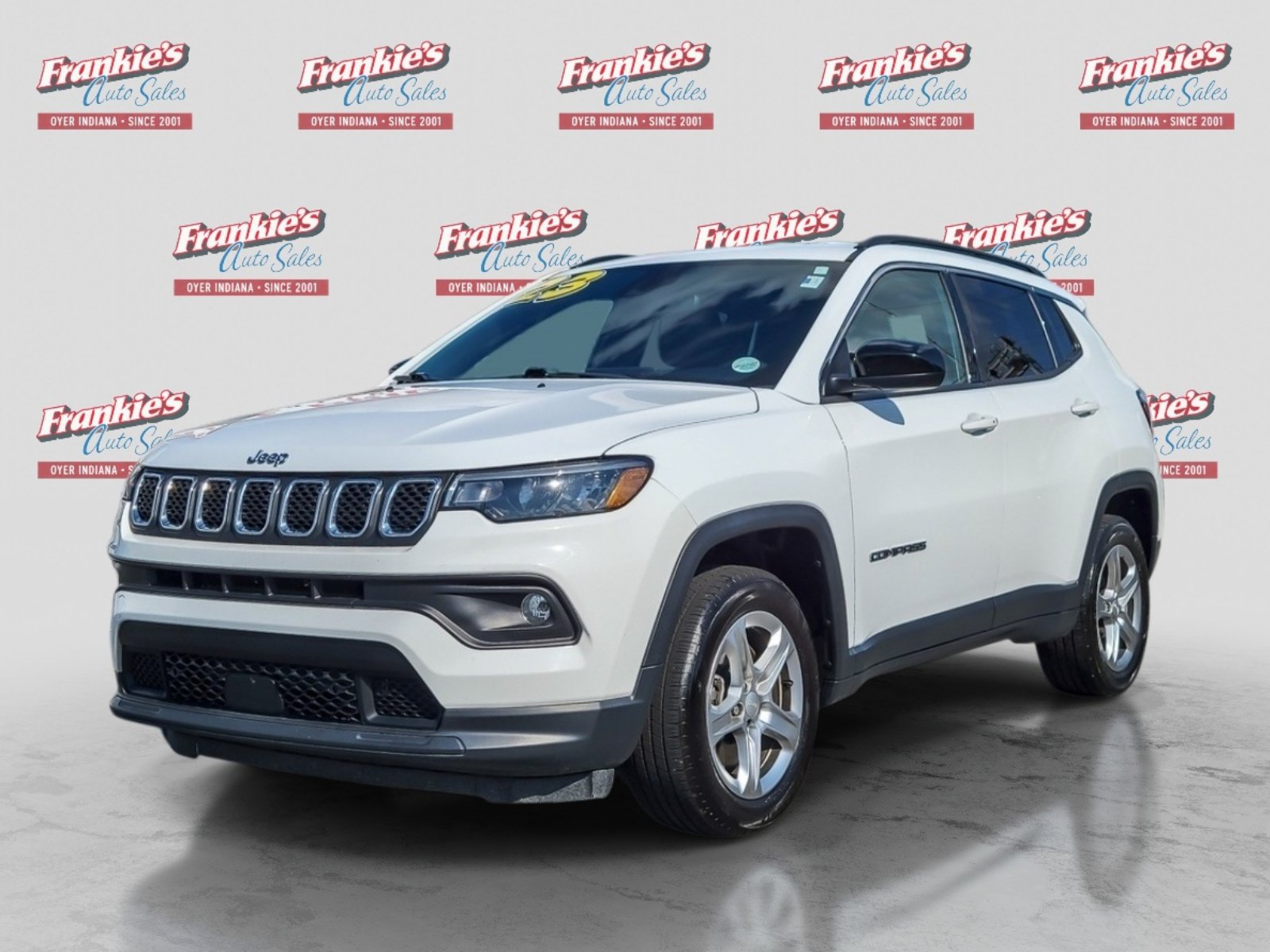 Used 2023 Jeep Compass Latitude AWD/4WD image 1
