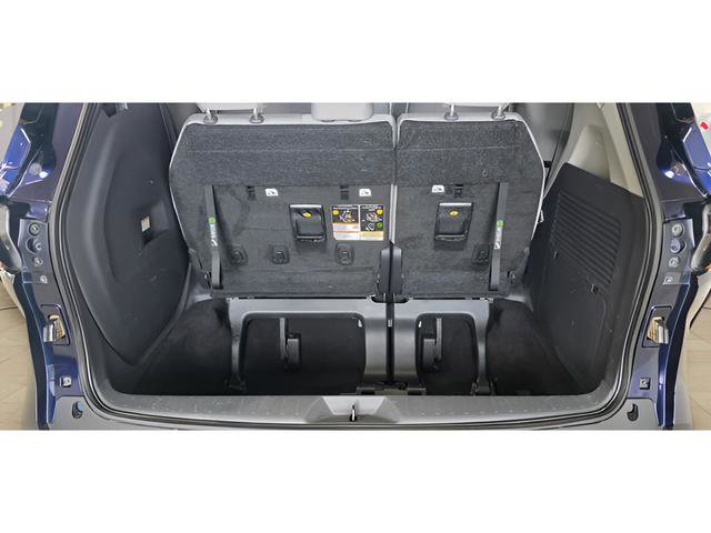 Used 2023 Toyota Sienna LE image 10
