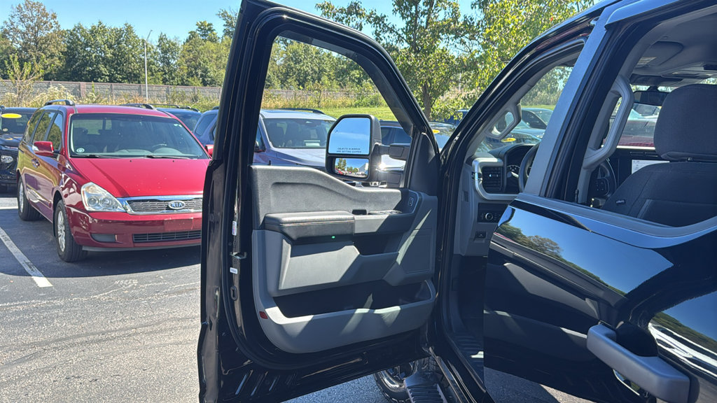 Used 2024 Ford F250 XL w/ STX Appearance Package AWD/4WD image 18