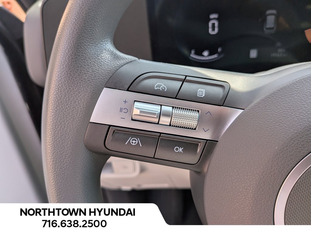 Certified 2024 Hyundai Kona SE AWD/4WD image 24