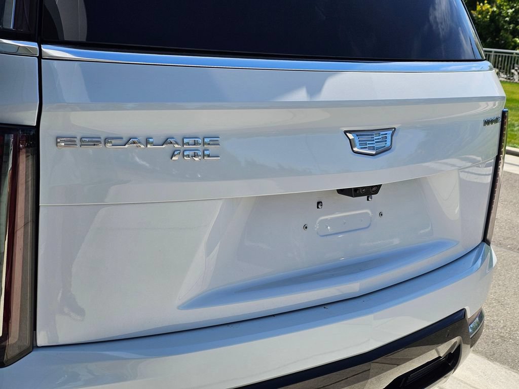 New 2026 Cadillac Escalade IQL Luxury AWD/4WD image 15