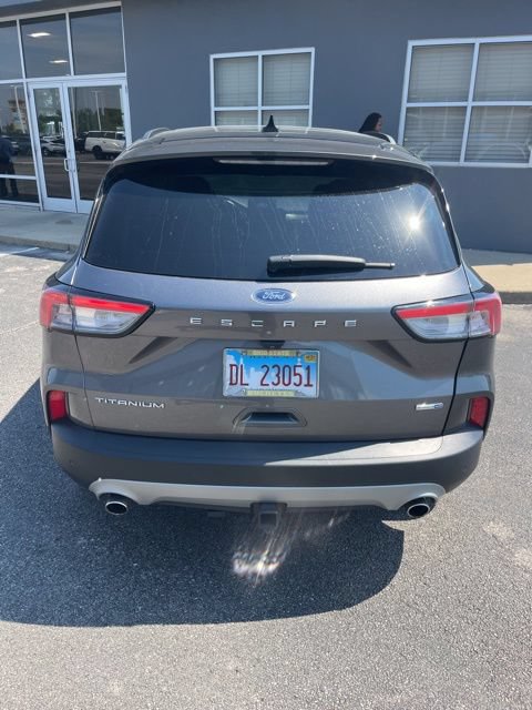 Used 2020 Ford Escape Titanium w/ Titanium Premium Package 2.0 AWD/4WD image 25