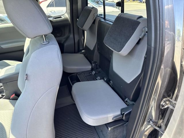 Used 2020 Toyota Tacoma SR w/ SR Convenience Package RWD image 16