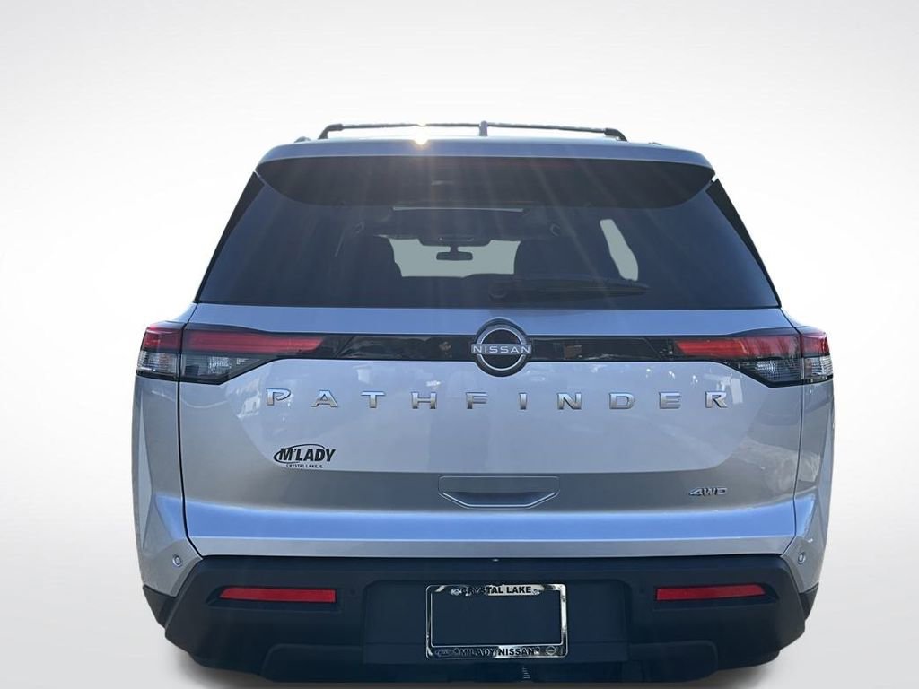 Used 2025 Nissan Pathfinder SV w/ SV Premium Package image 16