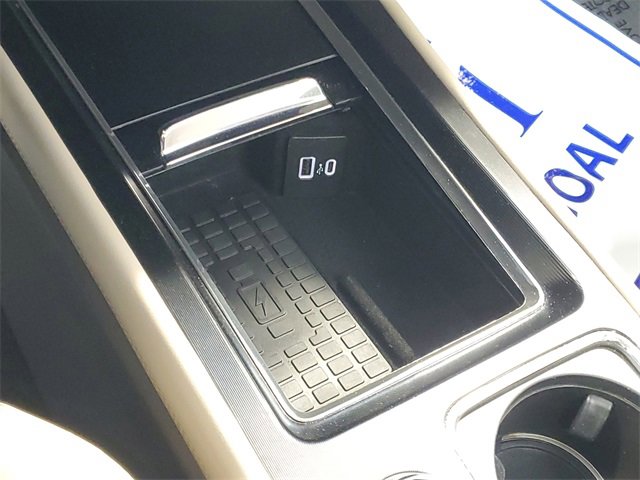 Certified 2023 Lincoln Corsair Reserve w/ Equipment Group 201A image 24