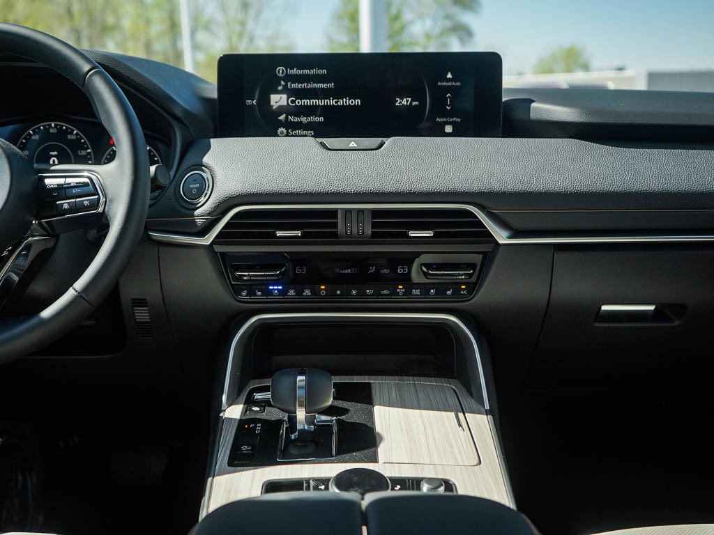 New 2026 MAZDA CX-90 Plug-In Hybrid w/Premium Sport AWD/4WD image 18