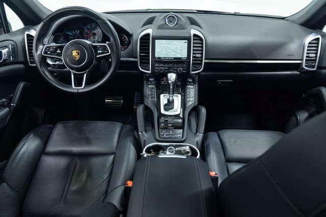 Used 2016 Porsche Cayenne S AWD/4WD image 21