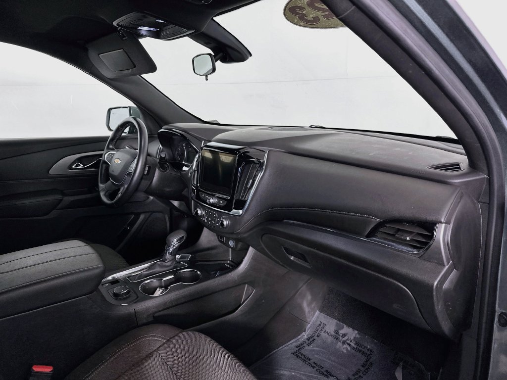 Used 2023 Chevrolet Traverse LT FWD image 38