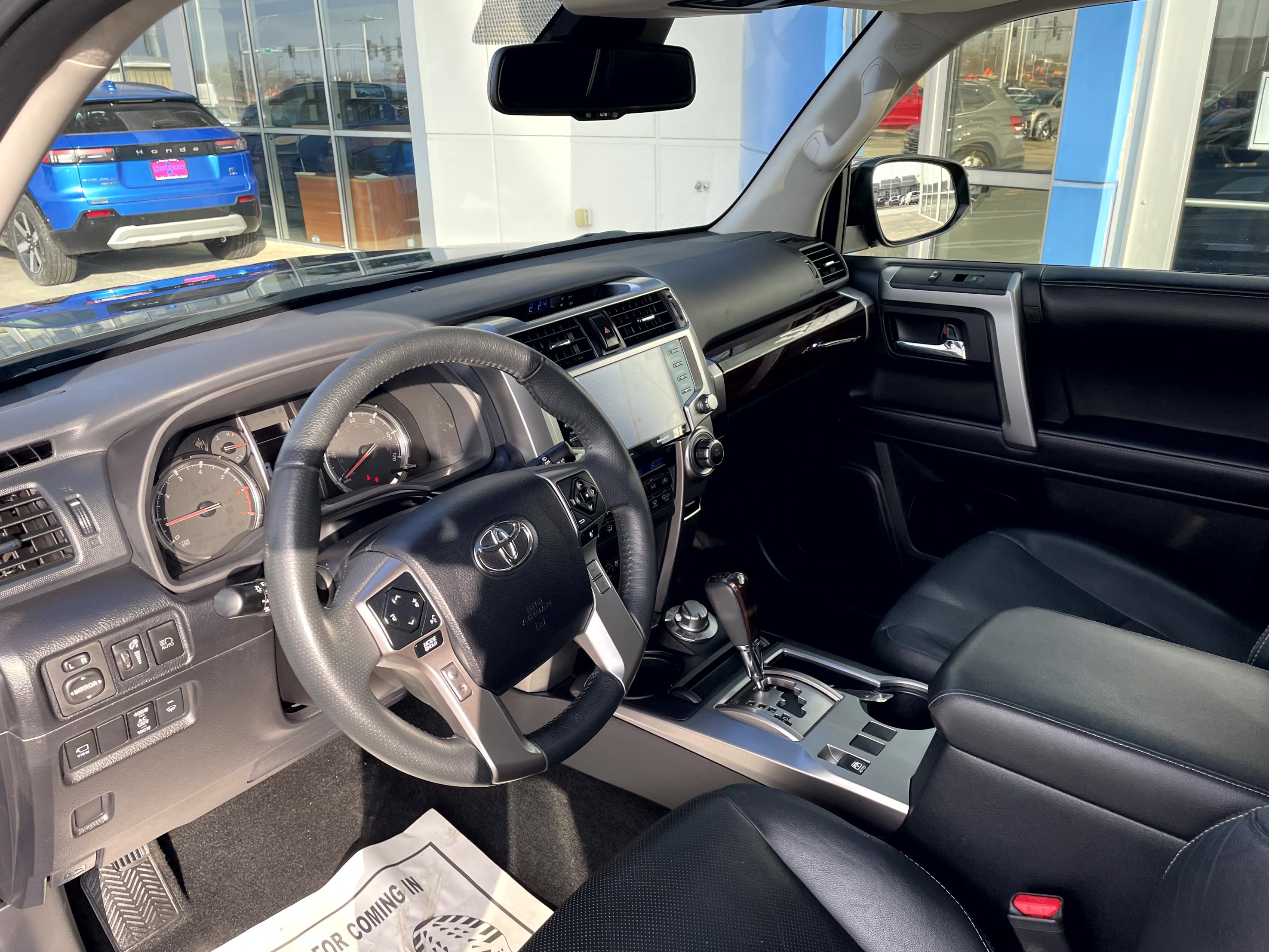 Used 2022 Toyota 4Runner Limited image 12