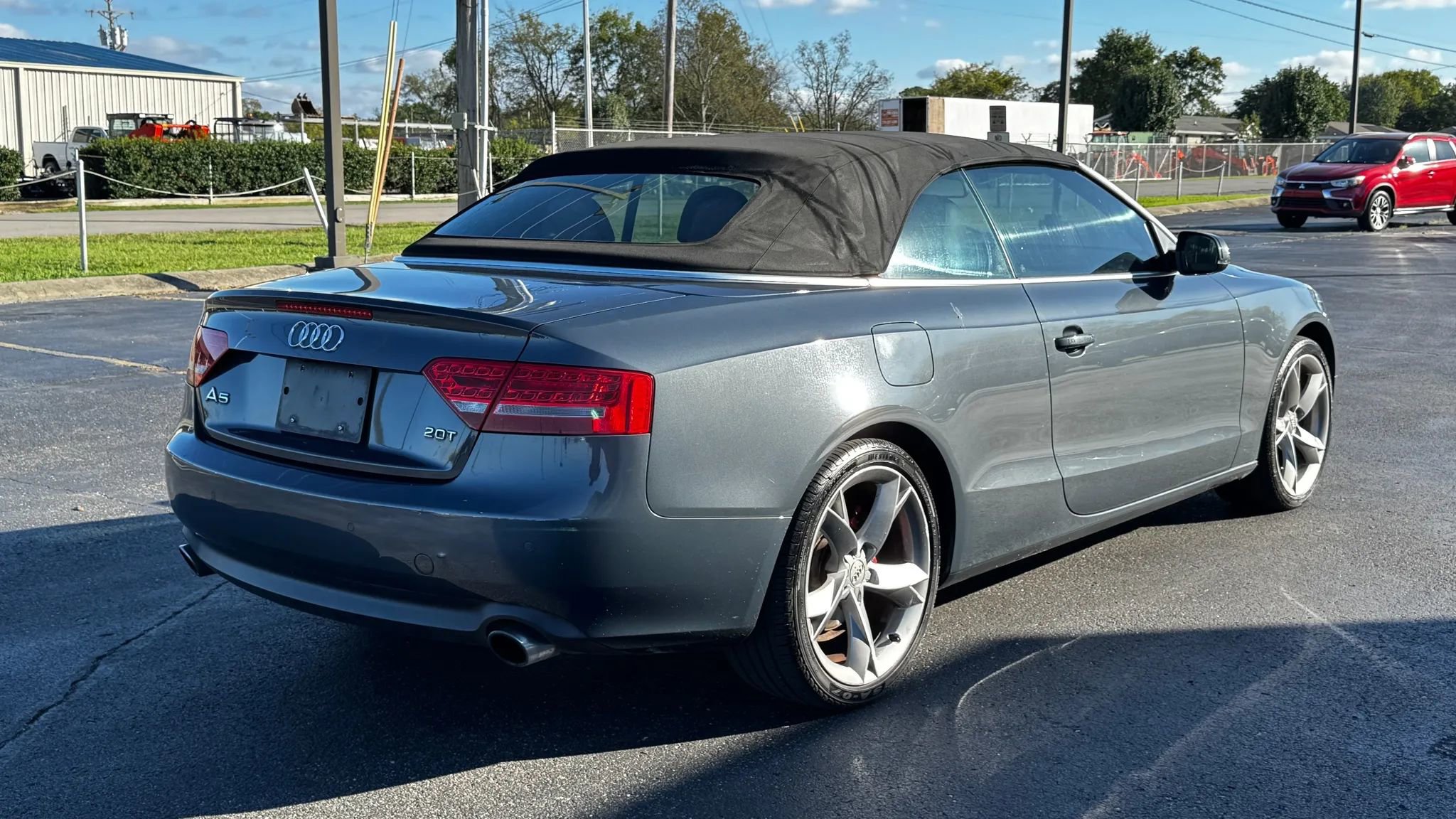 Used 2010 Audi A5 2.0T Premium Plus w/ Premium Plus Pkg image 5