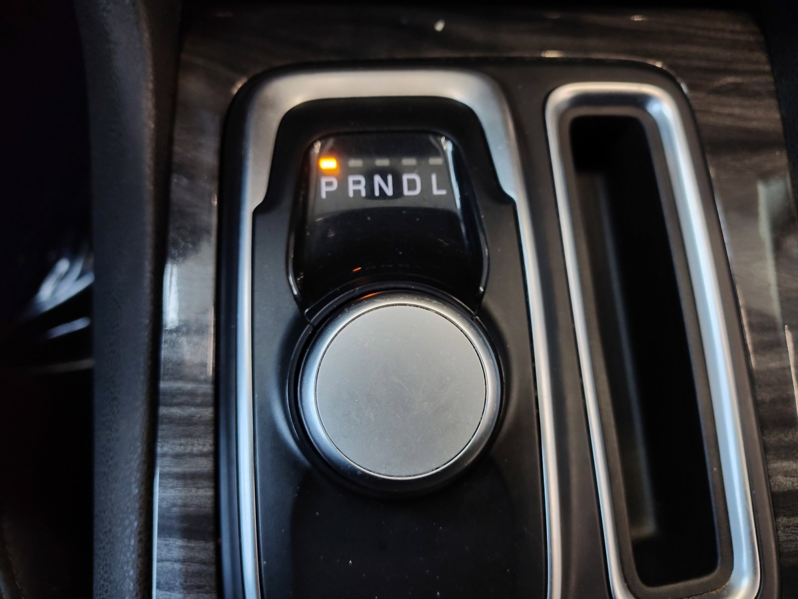 Used 2018 Chrysler 300 Touring w/ Driver Convenience Group RWD image 22