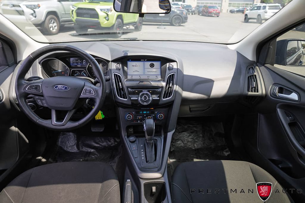 Used 2018 Ford Focus SEL w/ Cold Weather Package FWD image 31
