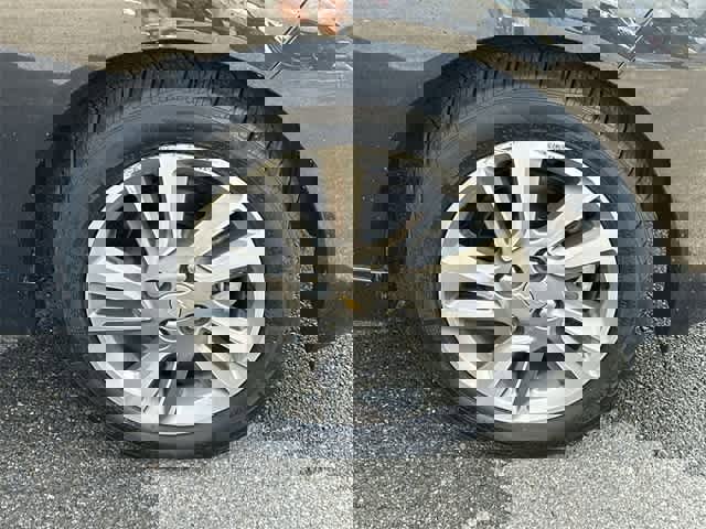 Used 2015 Chevrolet Spark LT image 5