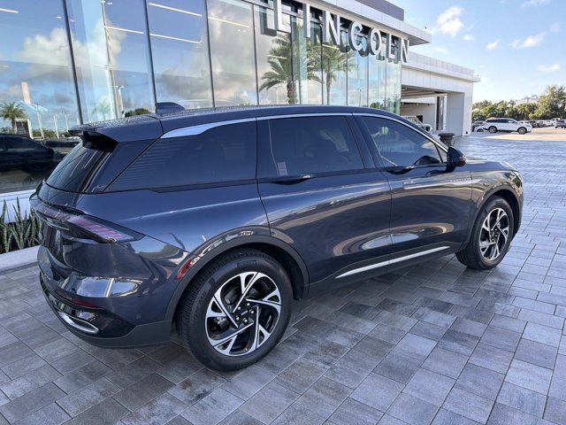 Certified 2024 Lincoln Nautilus Premier AWD/4WD video 2