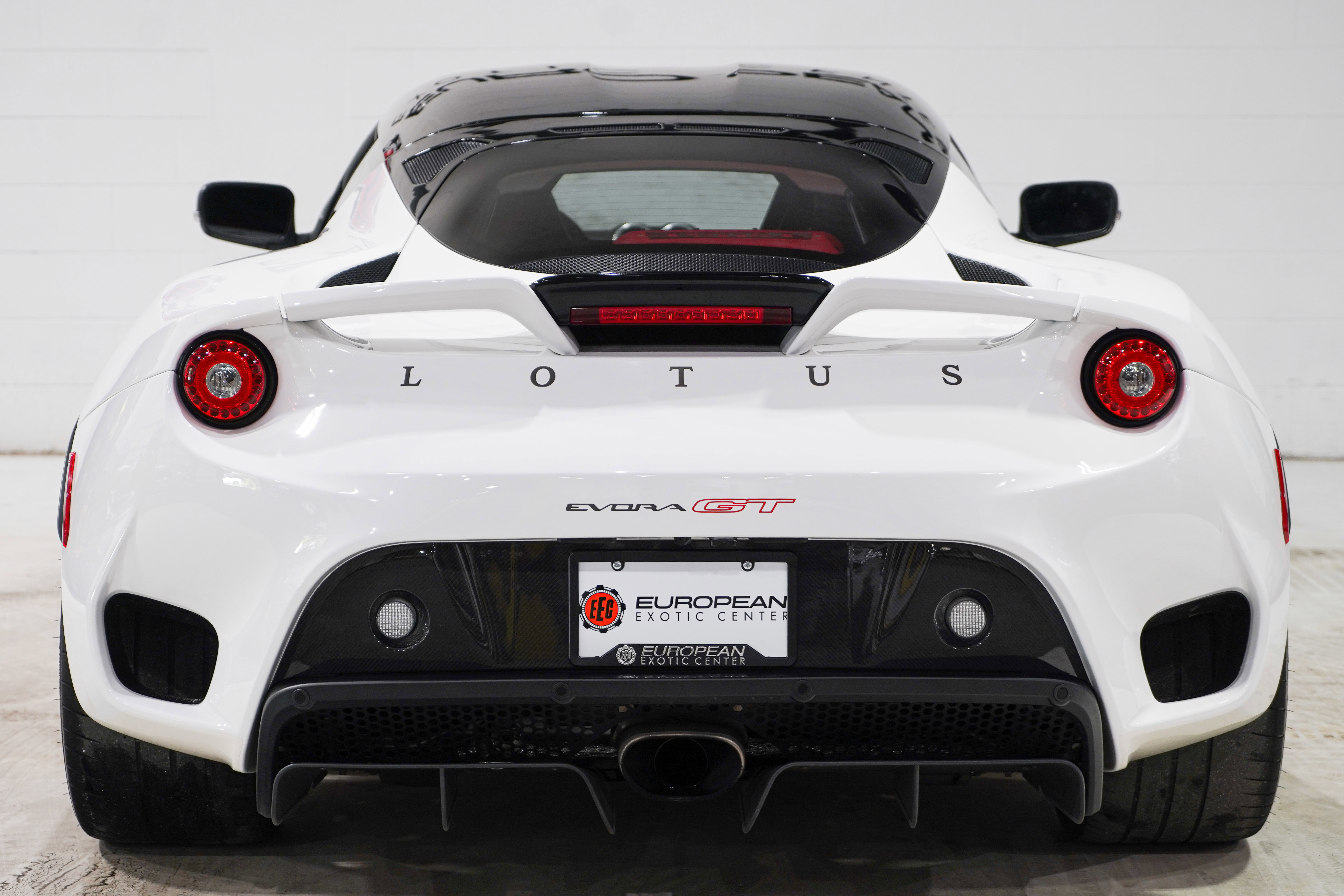 Used 2020 Lotus Evora RWD image 3