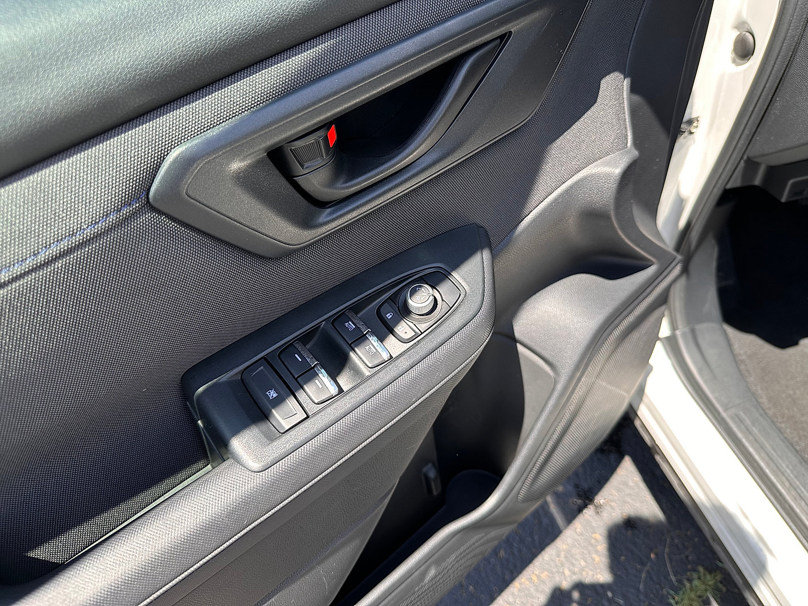 Certified 2025 Subaru Forester Premium AWD/4WD image 15