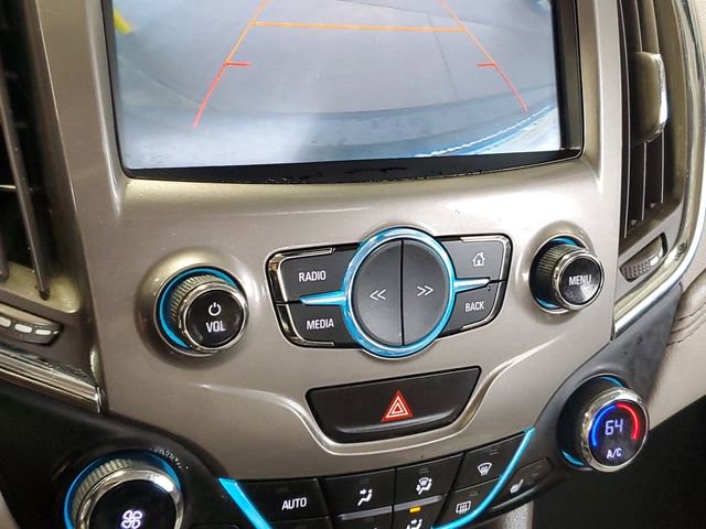 Used 2017 Chevrolet Cruze Premier image 28