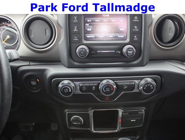 Used 2018 Jeep Wrangler Sport image 16