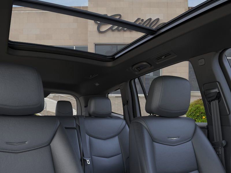 New 2025 Cadillac XT6 Luxury image 24