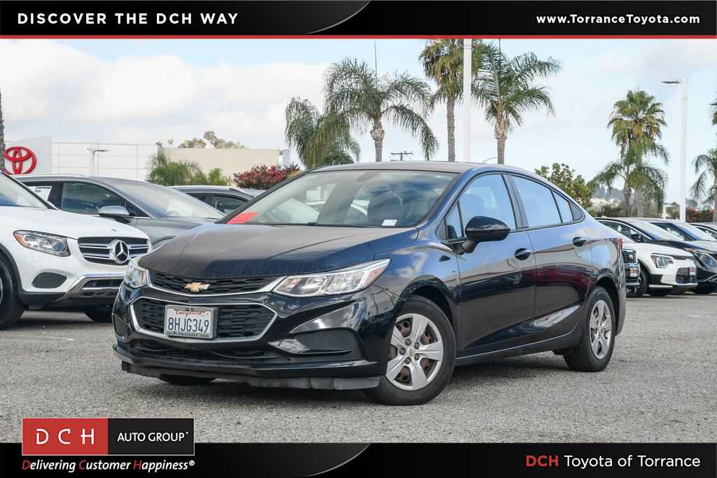 Used 2018 Chevrolet Cruze LS