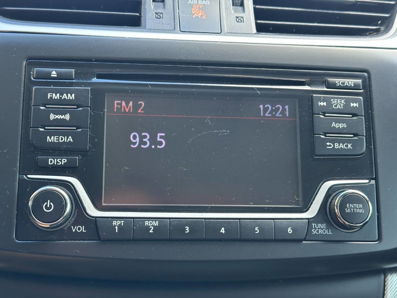 Used 2015 Nissan Sentra SR image 38