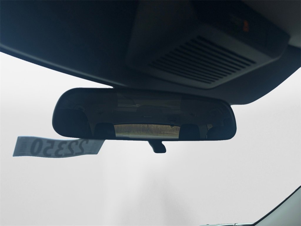 New 2025 Nissan Pathfinder SV image 27