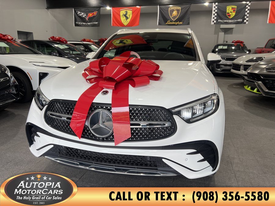 Used 2025 Mercedes-Benz GLC 350e 4MATIC w/ AMG Line image 1