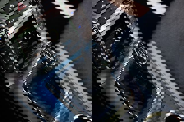 Used 2015 Hyundai Genesis 3.8 RWD image 41