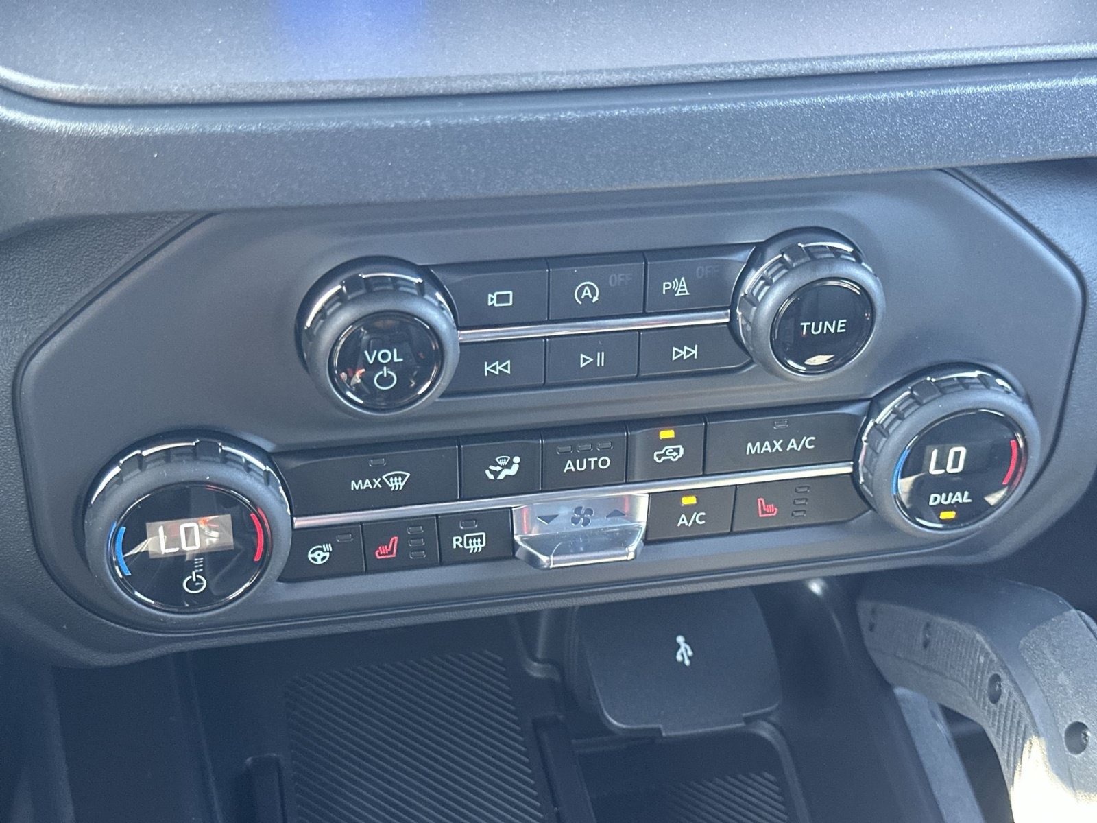 New 2026 Ford Bronco Raptor AWD/4WD image 22