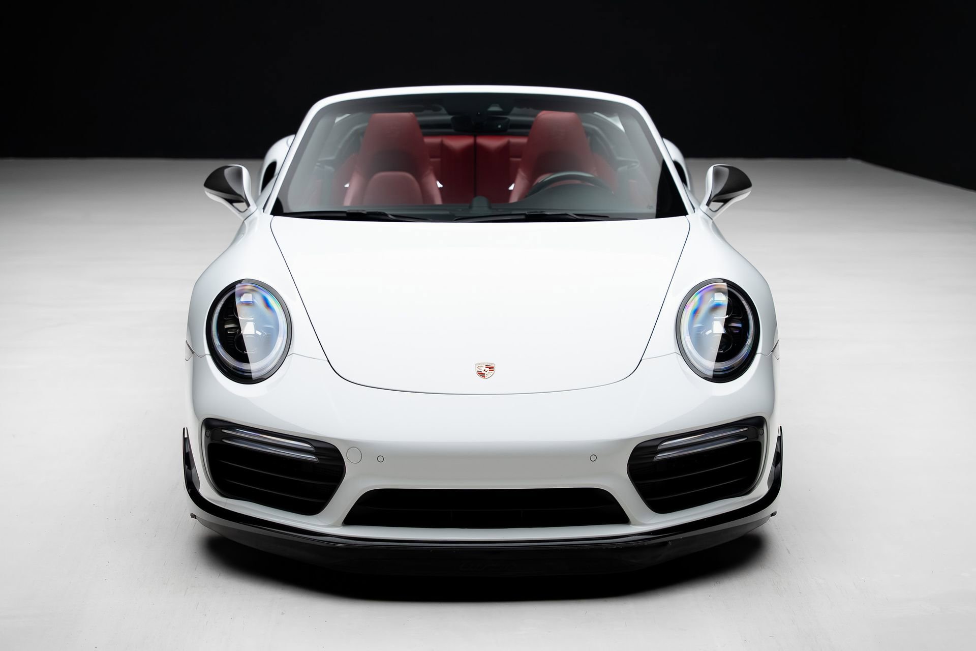 Used 2019 Porsche 911 Turbo image 8