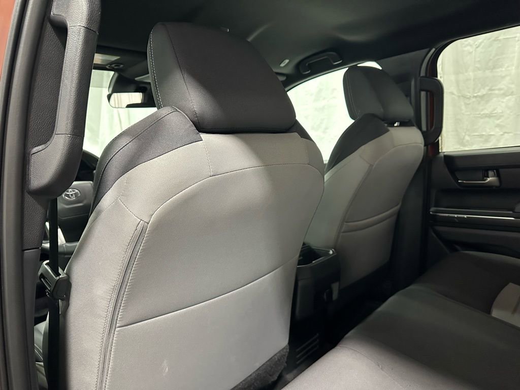 Used 2025 Toyota Tacoma TRD Off-Road image 45