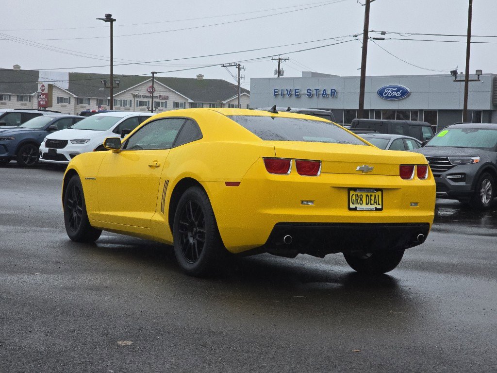Used 2011 Chevrolet Camaro LT image 4