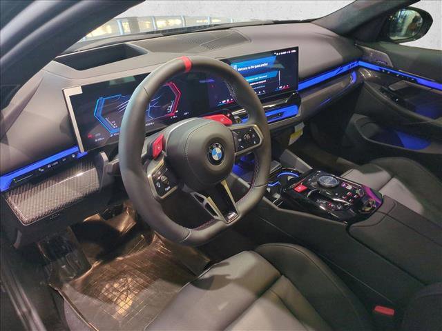 New 2026 BMW M5 Touring image 3