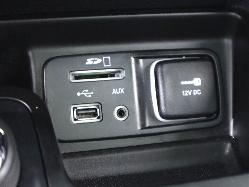 Used 2018 Jeep Cherokee Trailhawk w/ Quick Order Package 27L AWD/4WD image 25