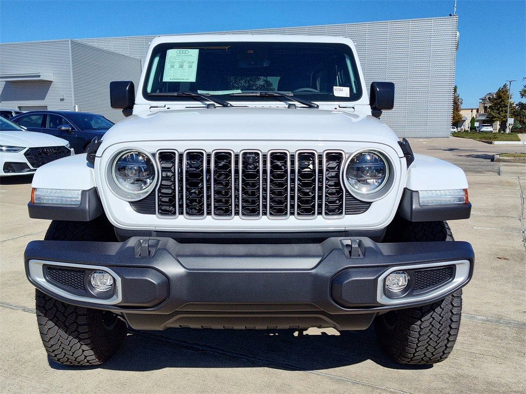 Used 2024 Jeep Wrangler Sahara w/ Technology Group image 14