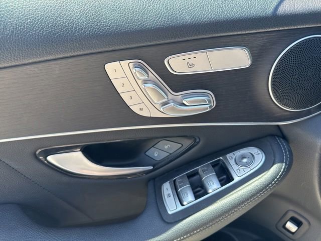 Used 2021 Mercedes-Benz GLC 300 4MATIC image 12