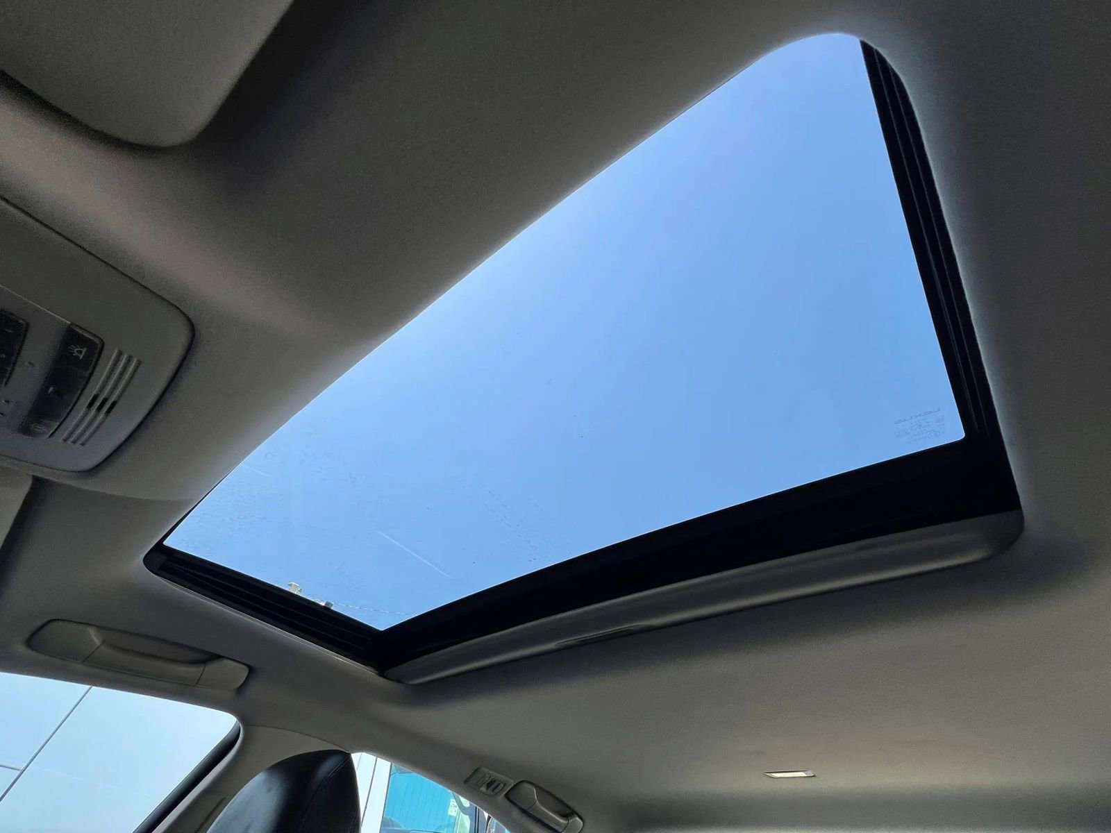 Used 2010 Lexus ES 350 image 11