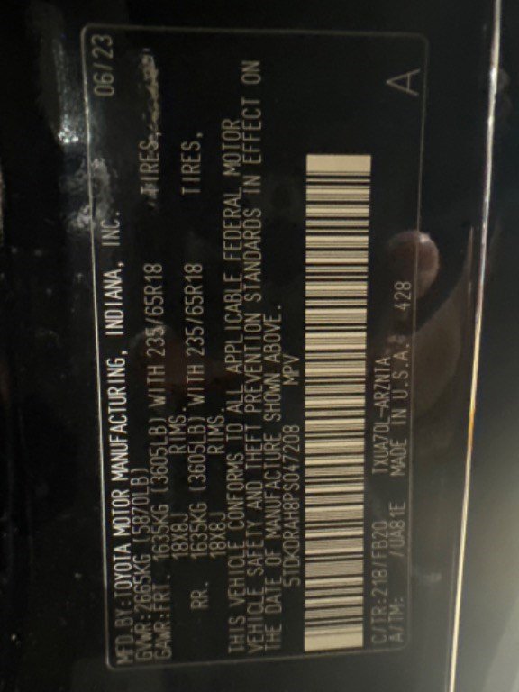 Used 2023 Toyota Highlander L FWD image 38